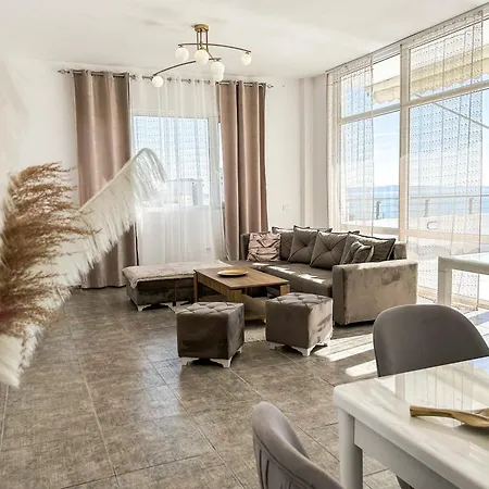 Apartment Penthouse 696